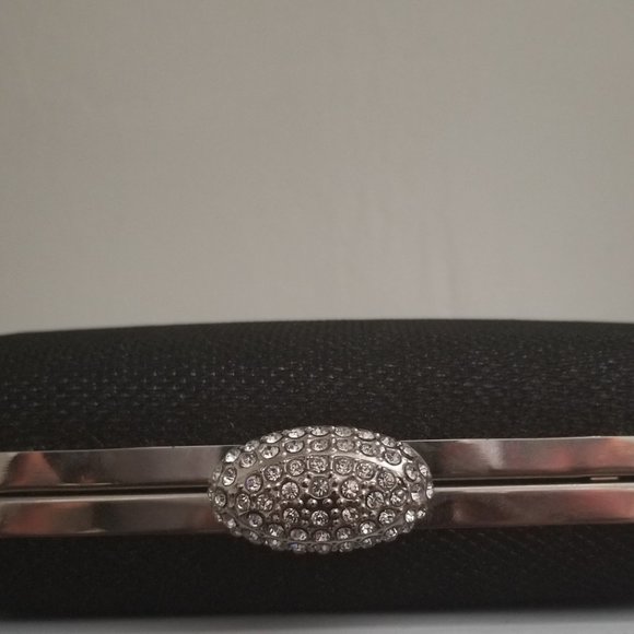 PURSE - Picture 2 of 2